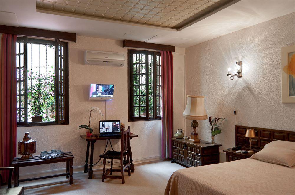 Hotel De La Loge Perpignan Eksteriør billede